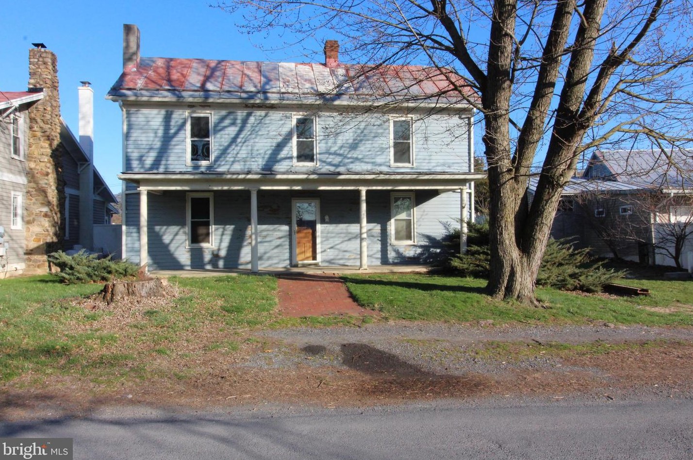 202 Shenandoah Ave, Edinburg, VA 22824
