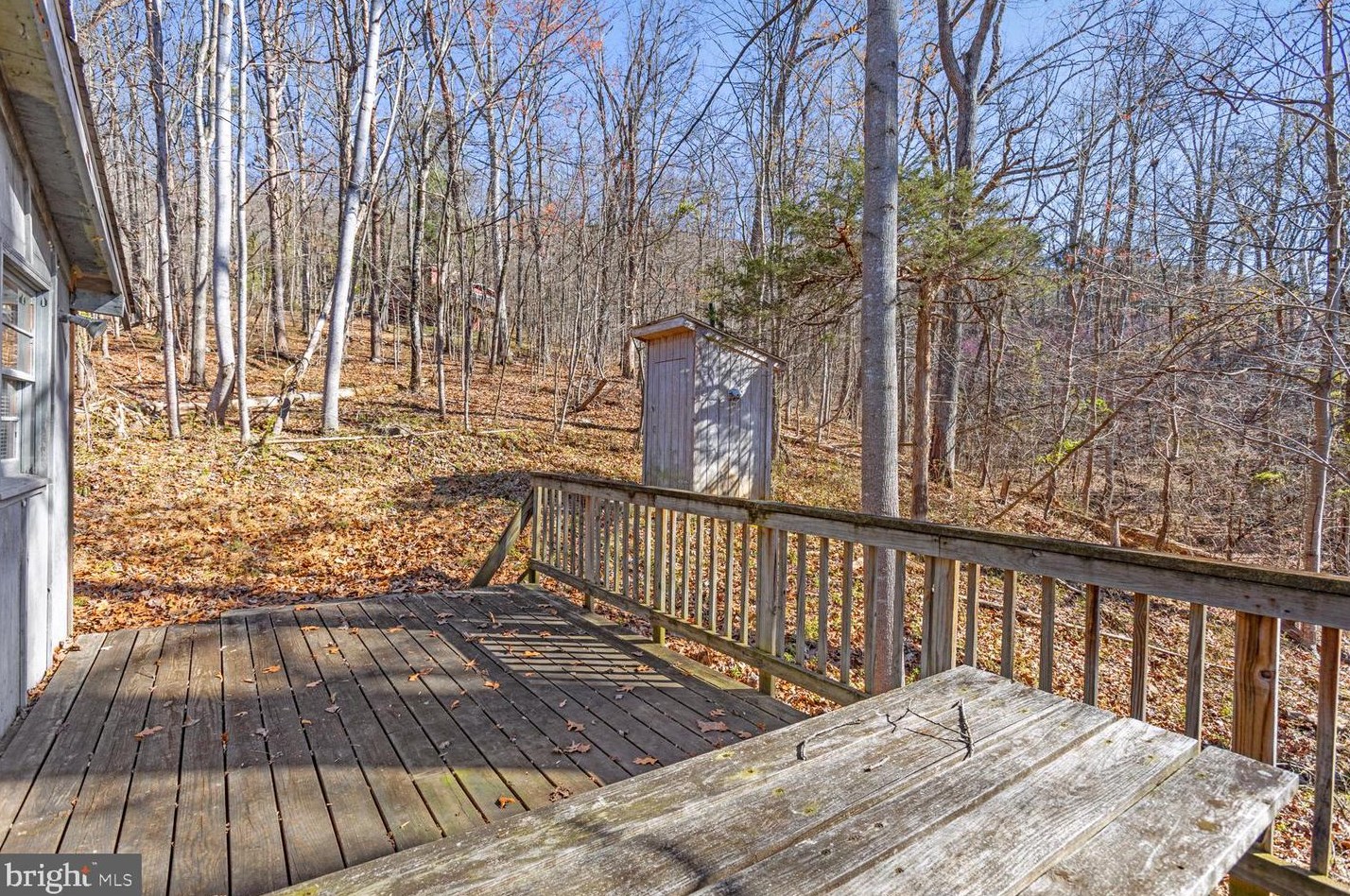 388 Cedar Rd, Strasburg, VA 22657