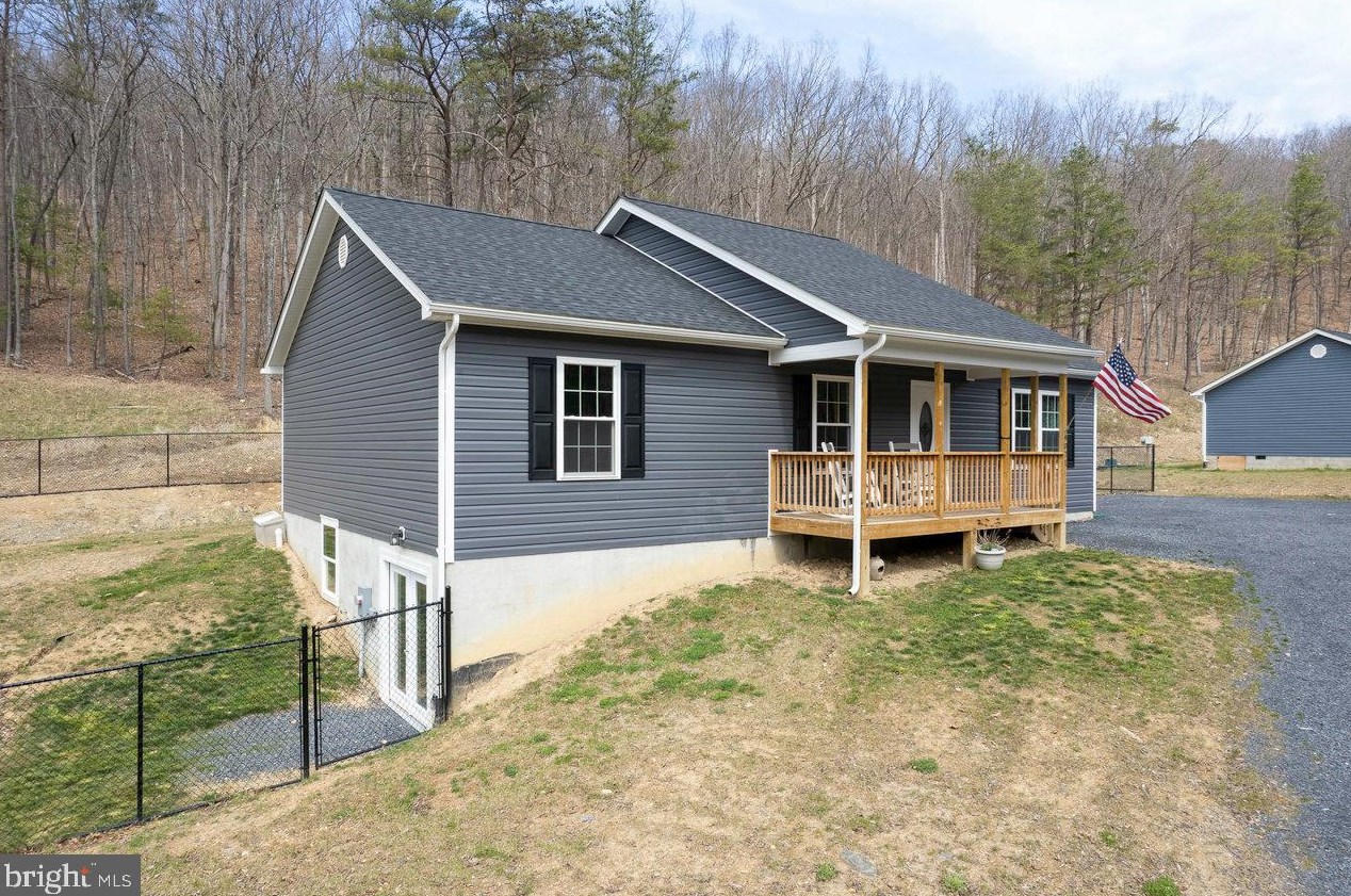 4071 Moreland Gap Rd, New Market, VA 22844