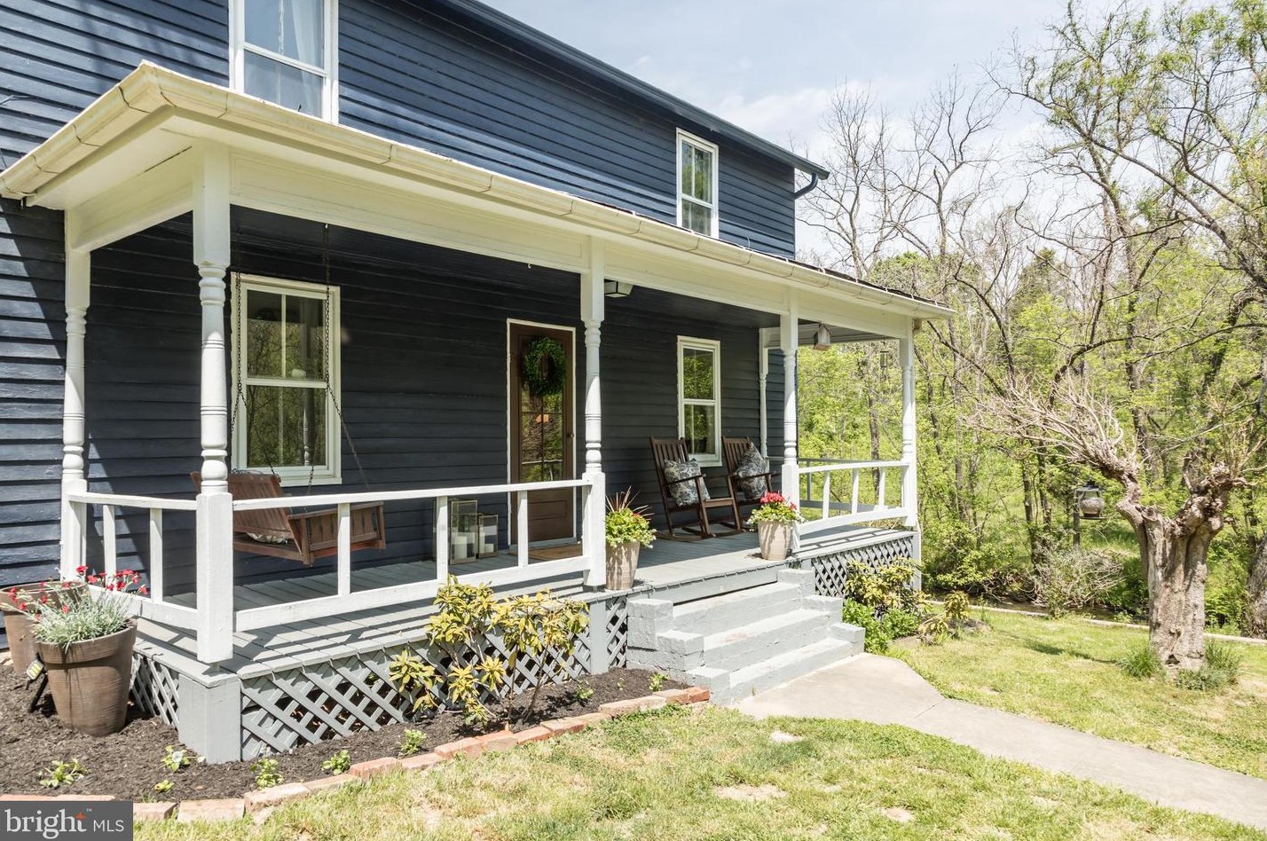 1424 Creek Rd, Toms Brook, VA 22660