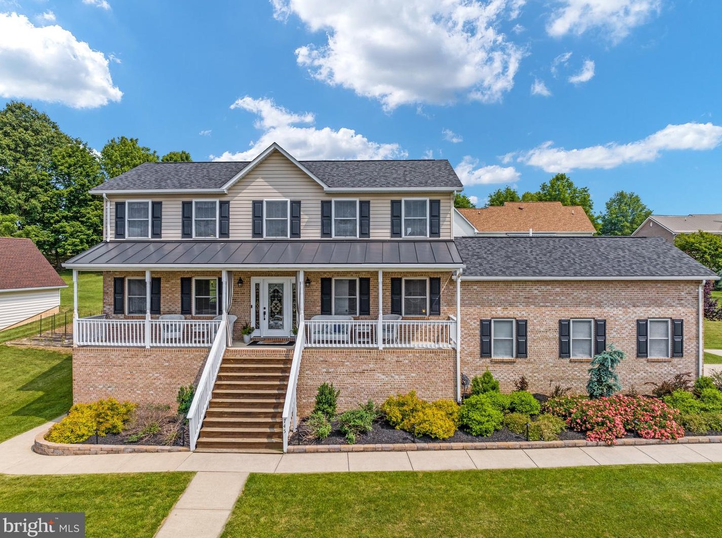 745 Stonecrest Dr, Woodstock, VA 22664