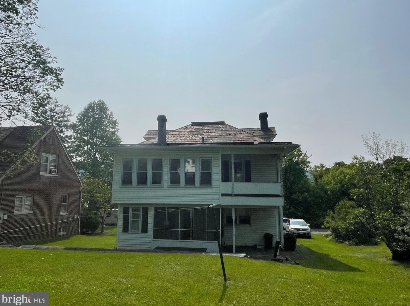5953 Gospel St, Mount Jackson, VA 22842-9451