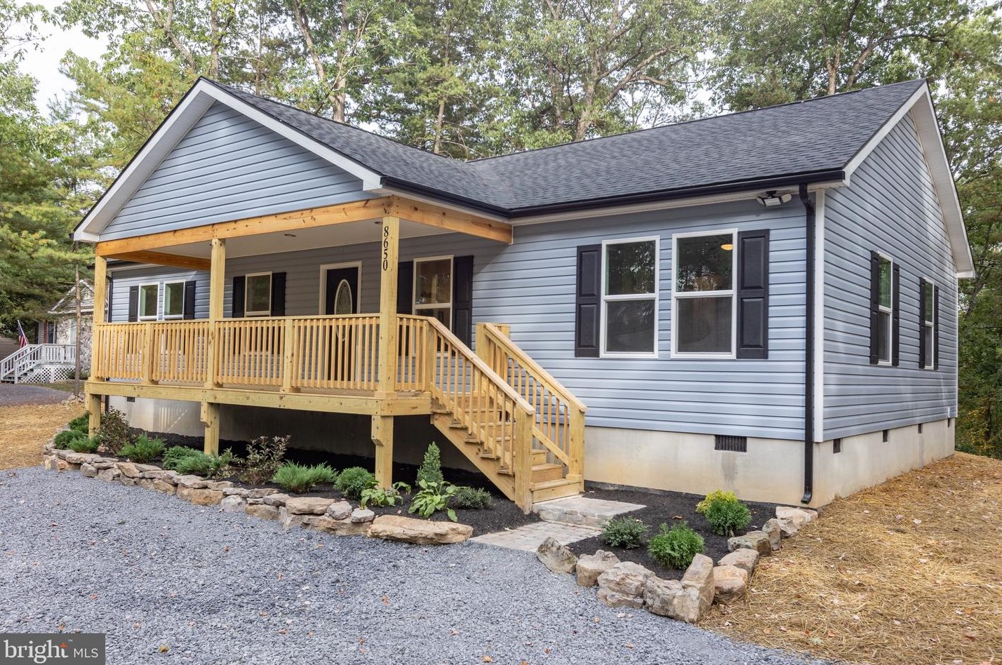 8650 Supinlick Ridge Rd, Mount Jackson, VA 22842