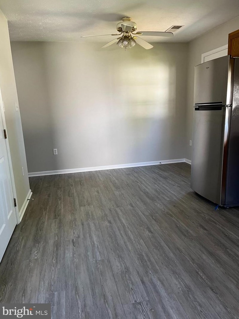 162 S Marshall St, Strasburg, VA 22657