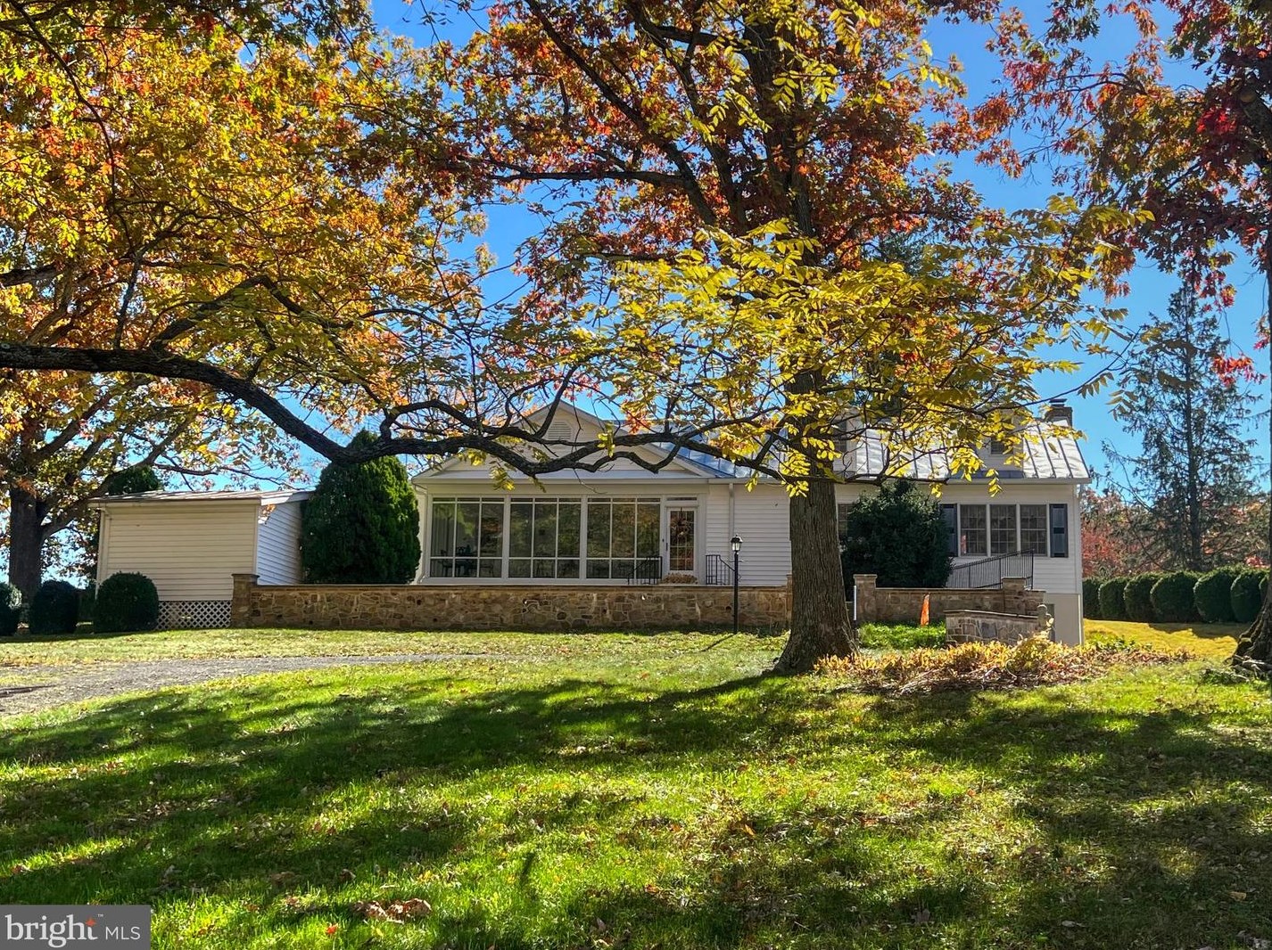 618 Miller Rd, Edinburg, VA 22824