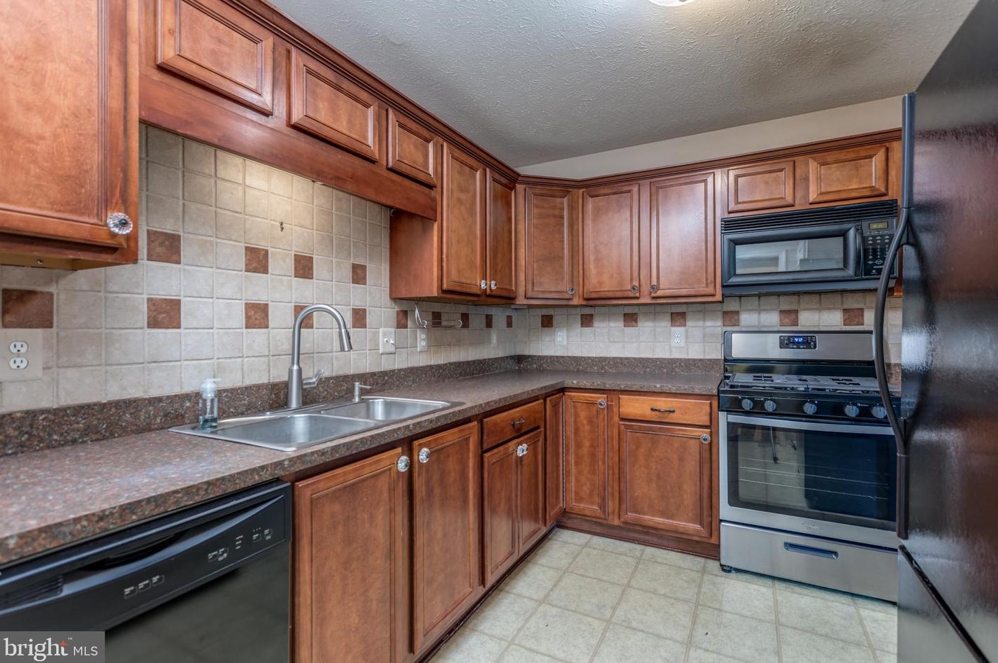 176 Founders Way, Strasburg, VA 22657