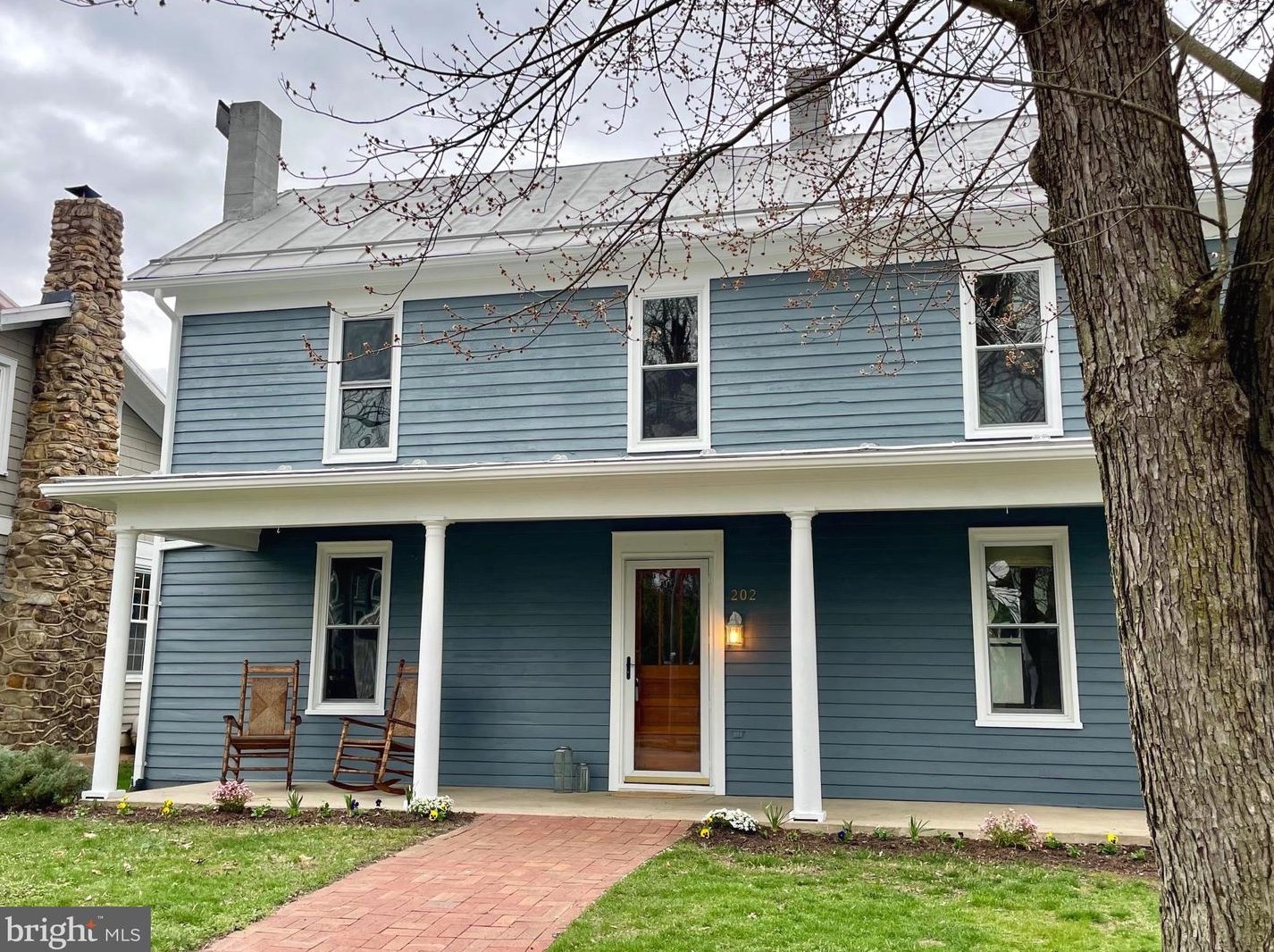 202 Shenandoah Ave, Edinburg VA  exterior