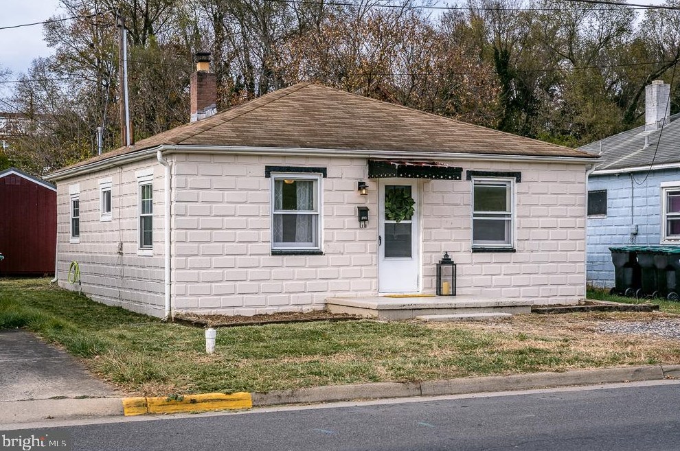 303 N Water St, Woodstock, VA 22664