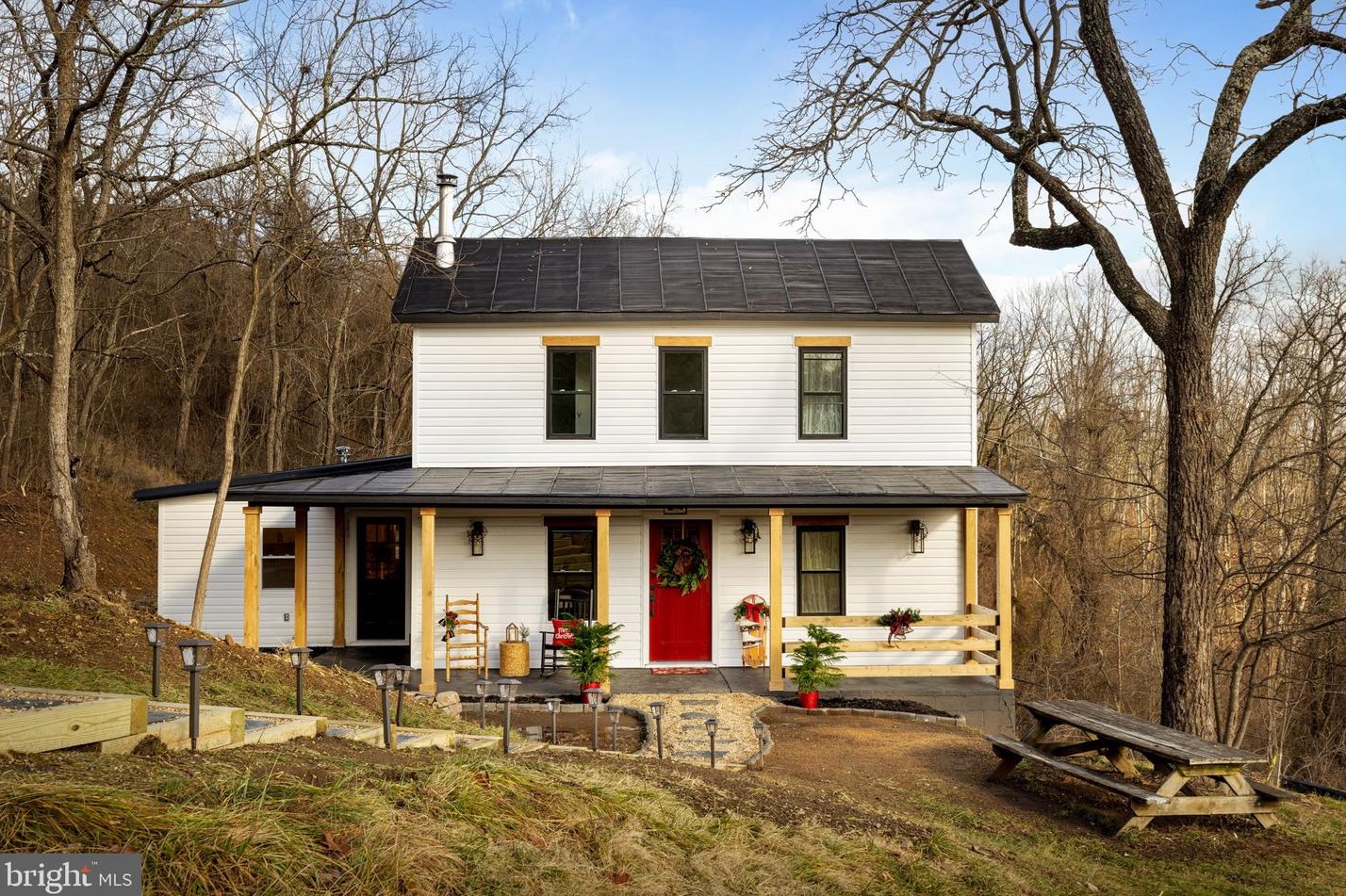887 Hepner Rd, Mount Jackson, VA 22842