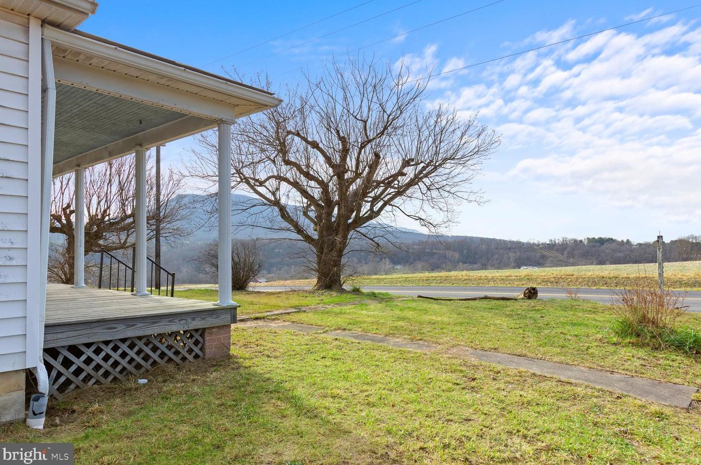 495 Aileen Rd, Edinburg, VA 22824