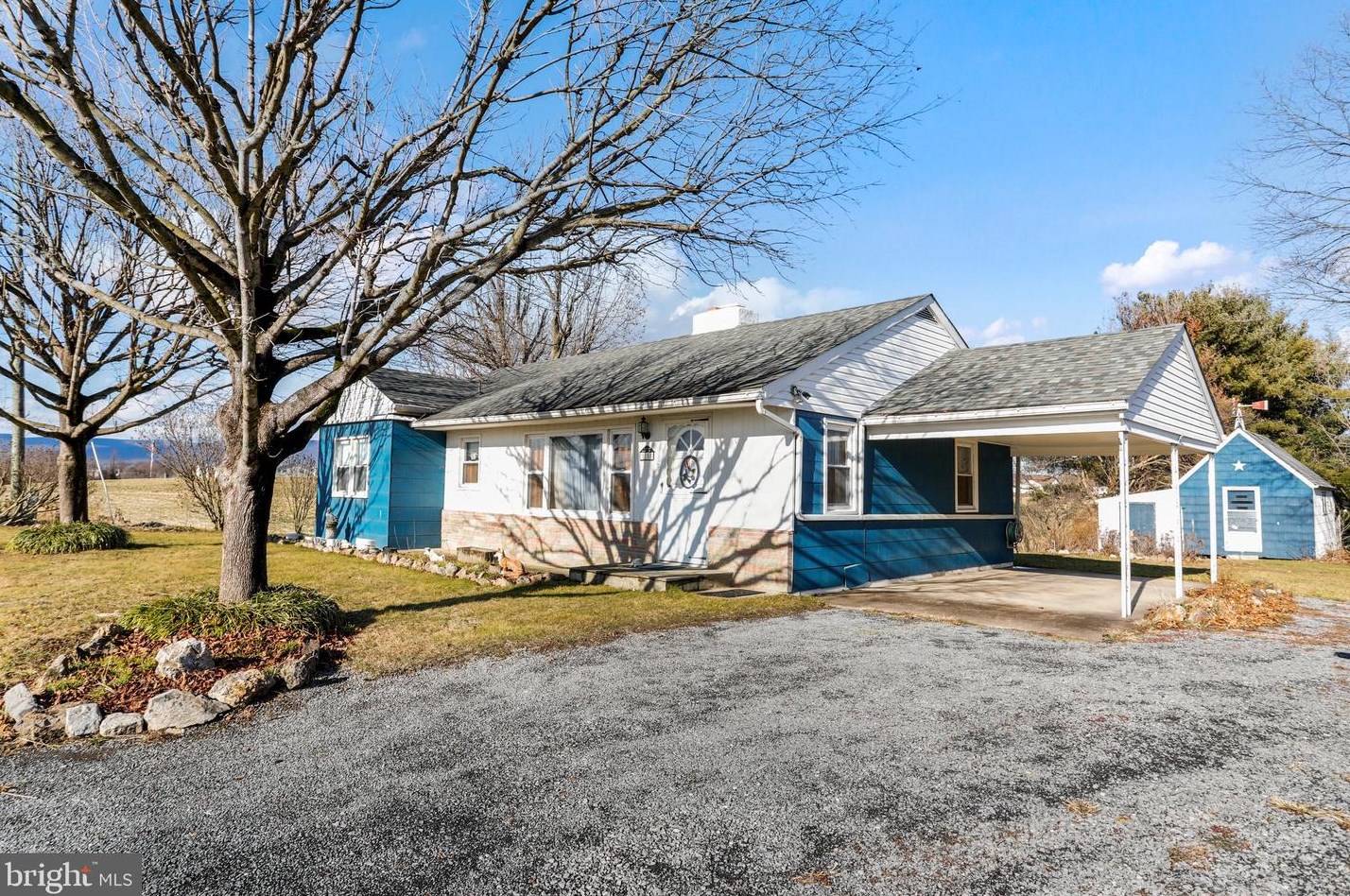 1151 Hoover Rd, Woodstock, VA 22664