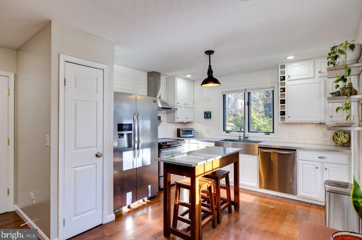 344 Forest Hill Ln, New Market, VA 22844