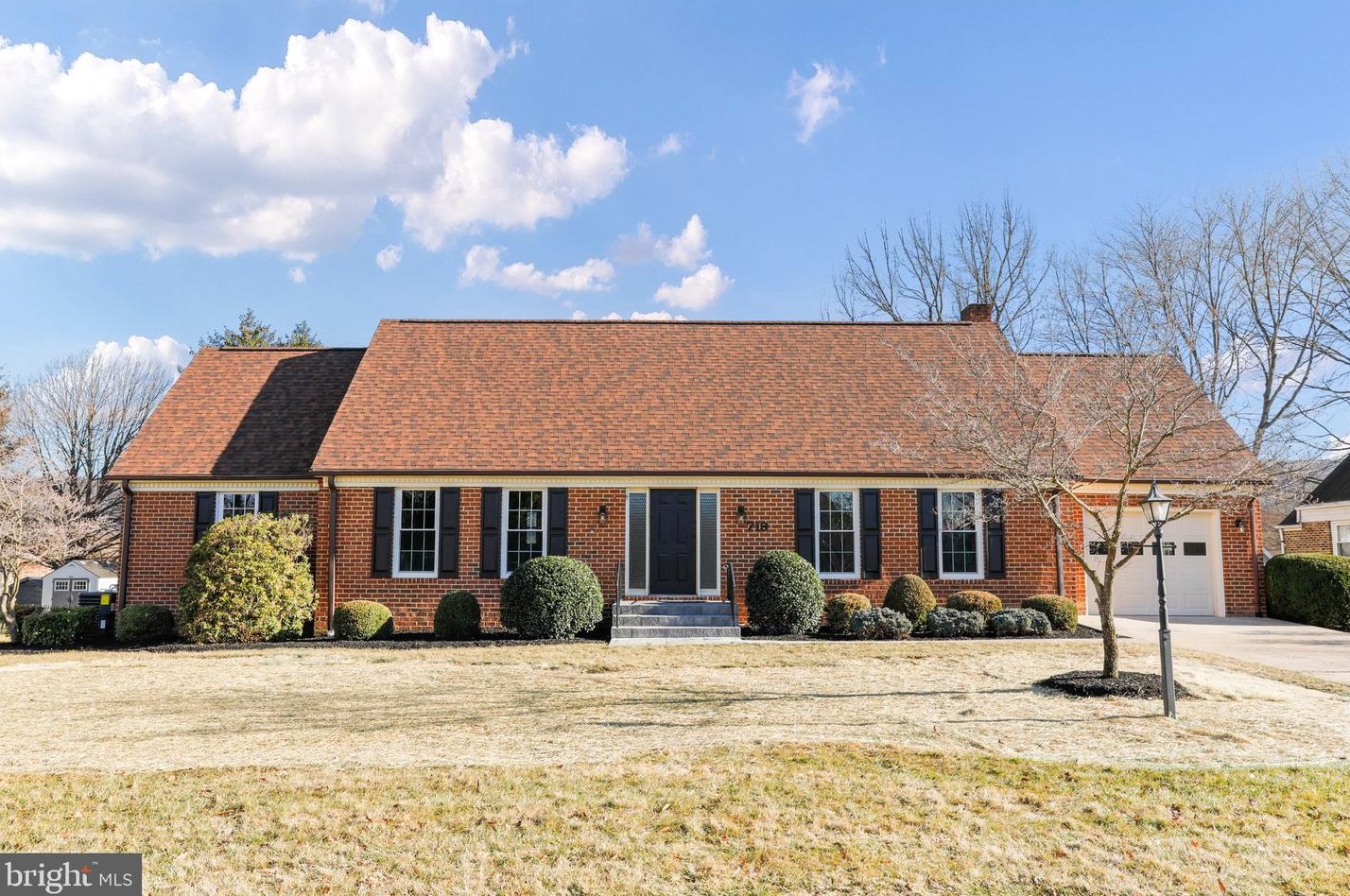 719 Eagle St, Woodstock, VA 22664