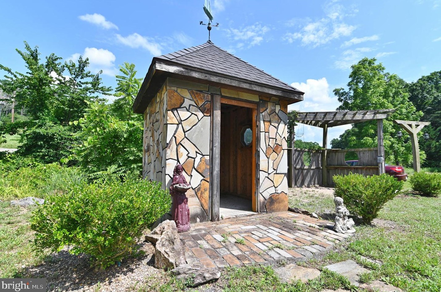 3110 Orkney Grade, Mount Jackson VA  22842-3320 exterior