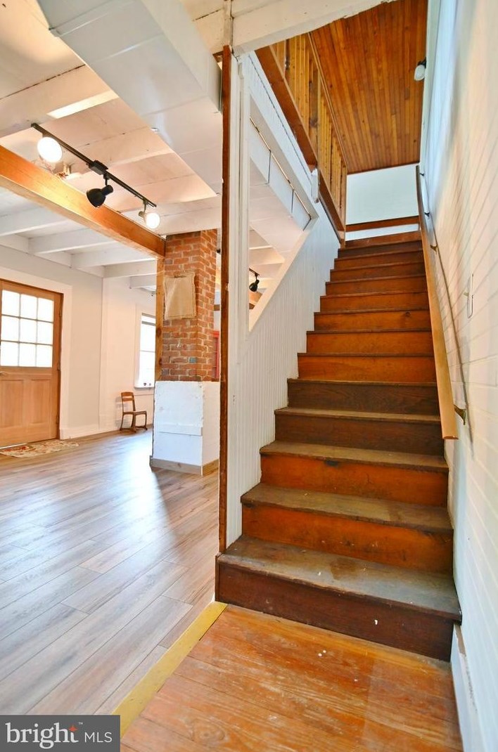 3110 Orkney Grade, Mount Jackson VA  22842-3320 exterior