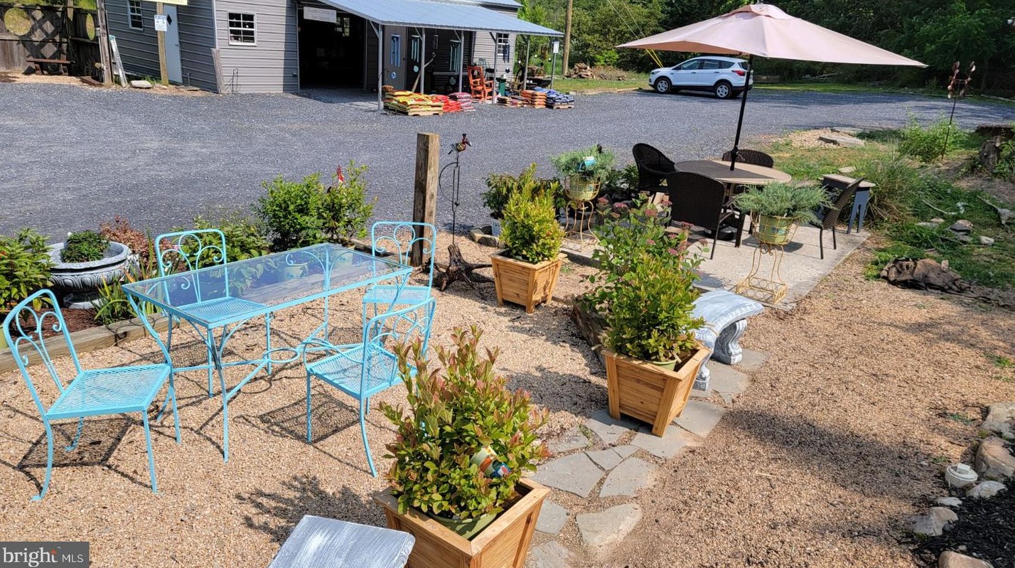 3110 Orkney Grade, Mount Jackson VA  22842-3320 exterior