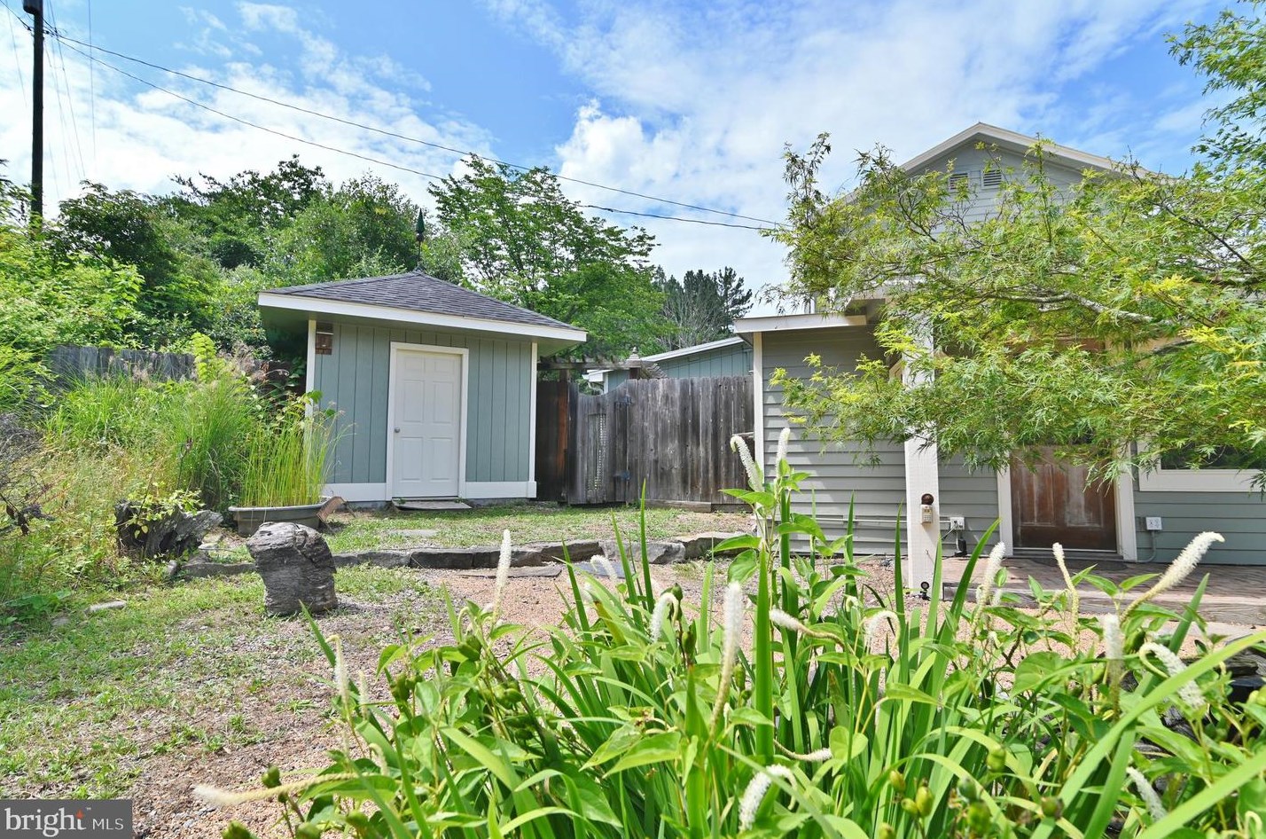 3110 Orkney Grade, Mount Jackson VA  22842-3320 exterior