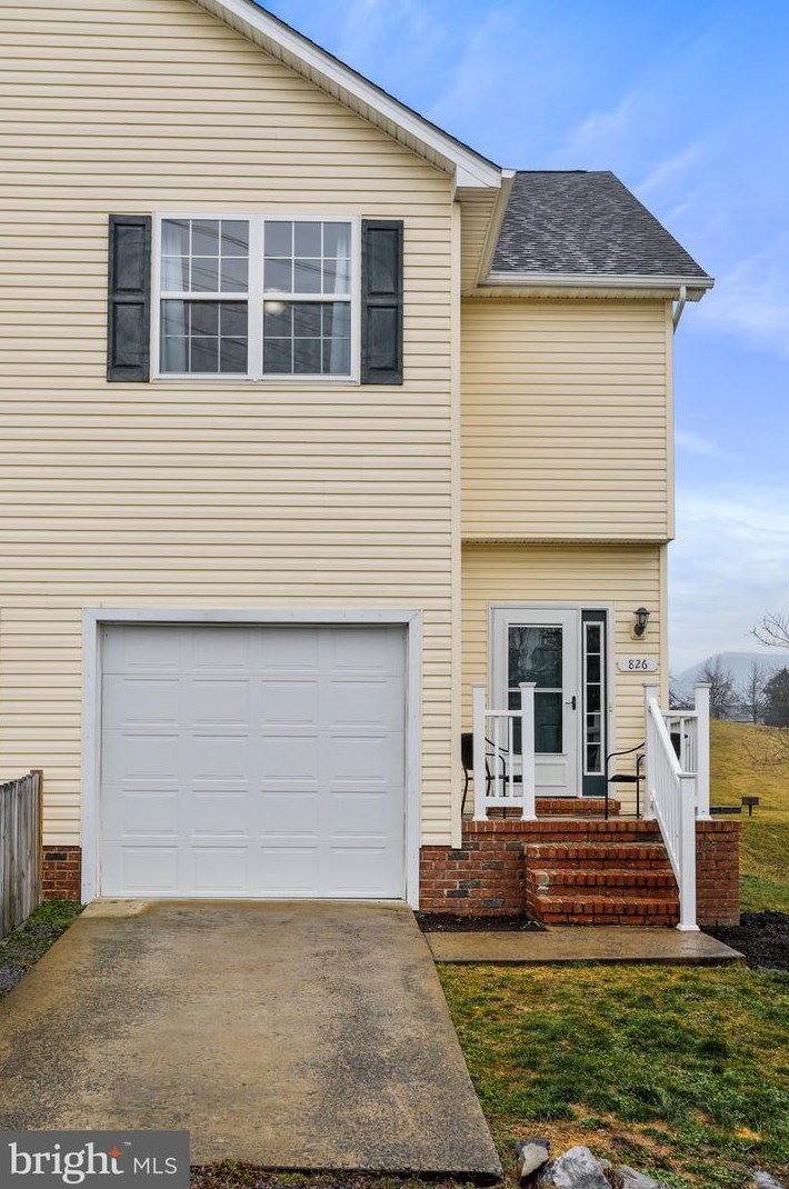826 Colley Block Rd, Strasburg, VA 22657
