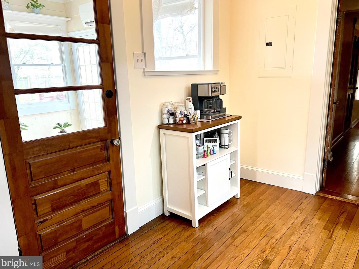 102 High St, Edinburg VA  22824-3084 exterior