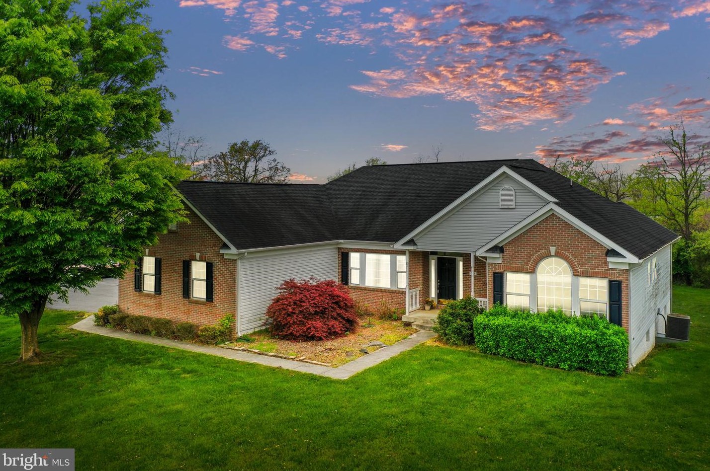 30 Savannah Dr, Strasburg, VA 22657
