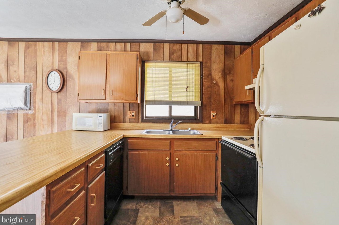 38 Judd Ln, Mount Jackson VA 22842-3470 exterior