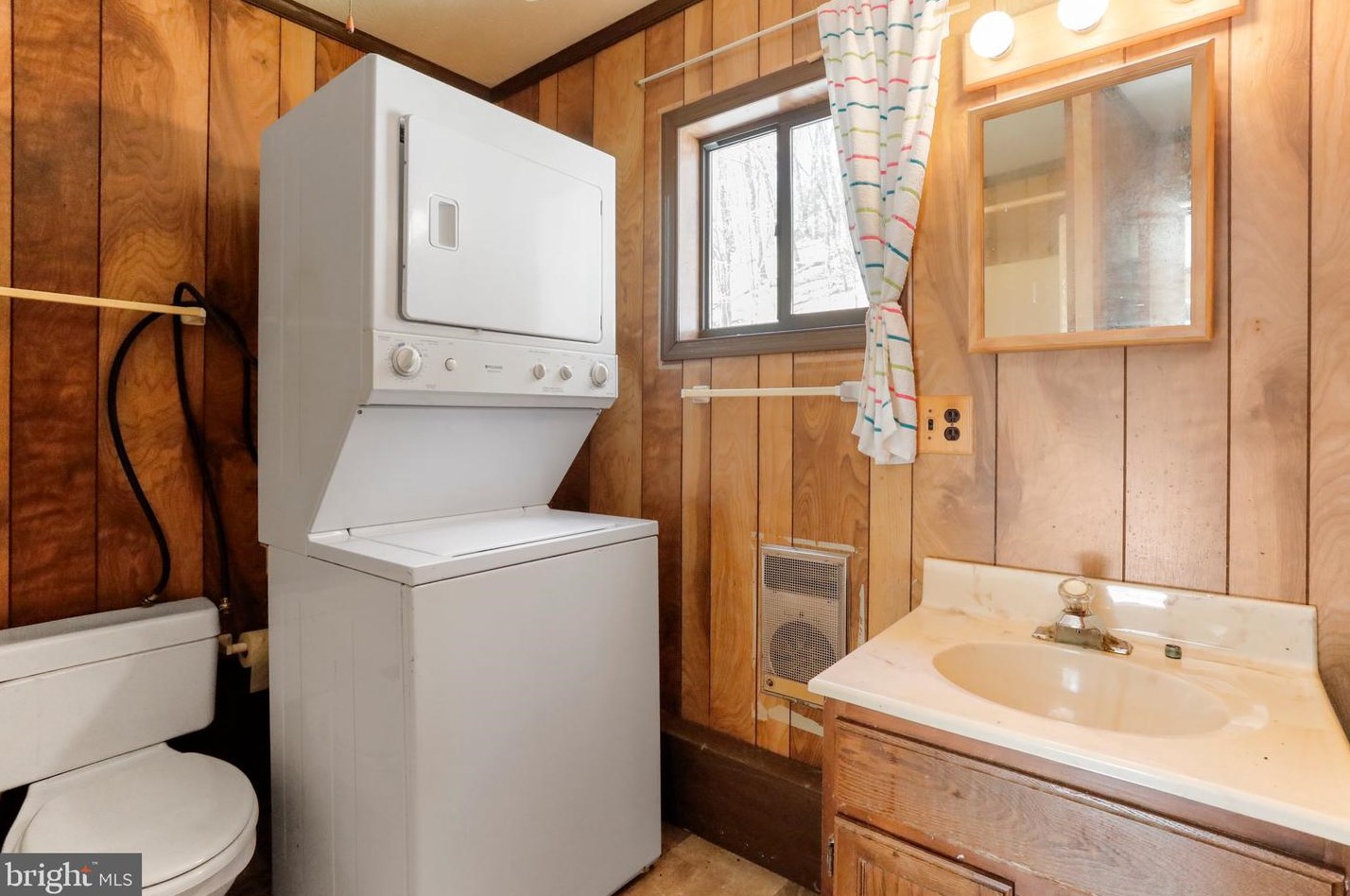 38 Judd Ln, Mount Jackson VA 22842-3470 exterior