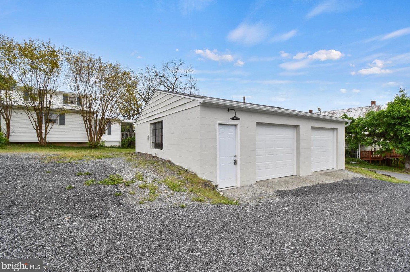 1131 John Marshall Hwy, Strasburg, VA 22657