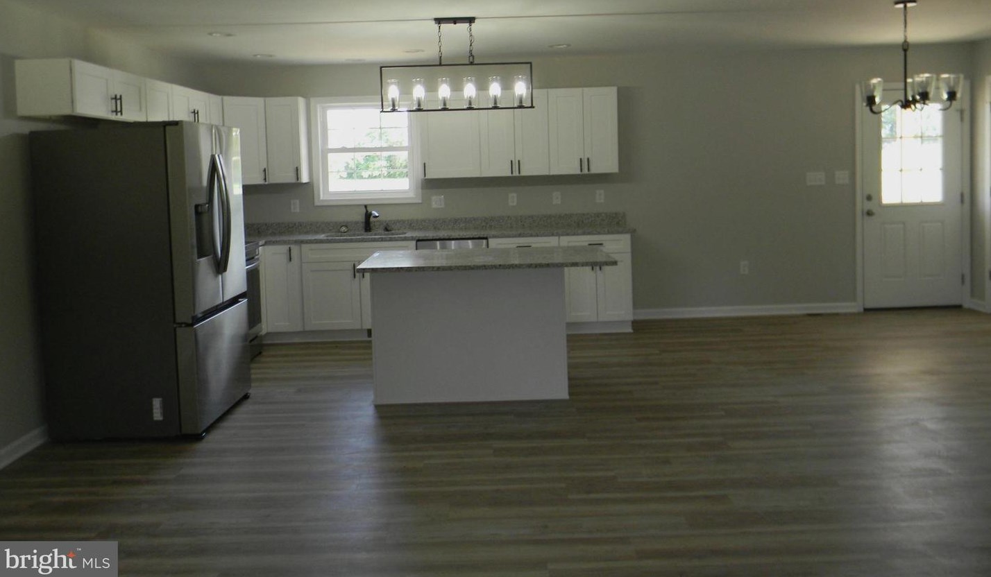 143 Meadow Dr, Edinburg, VA 22824