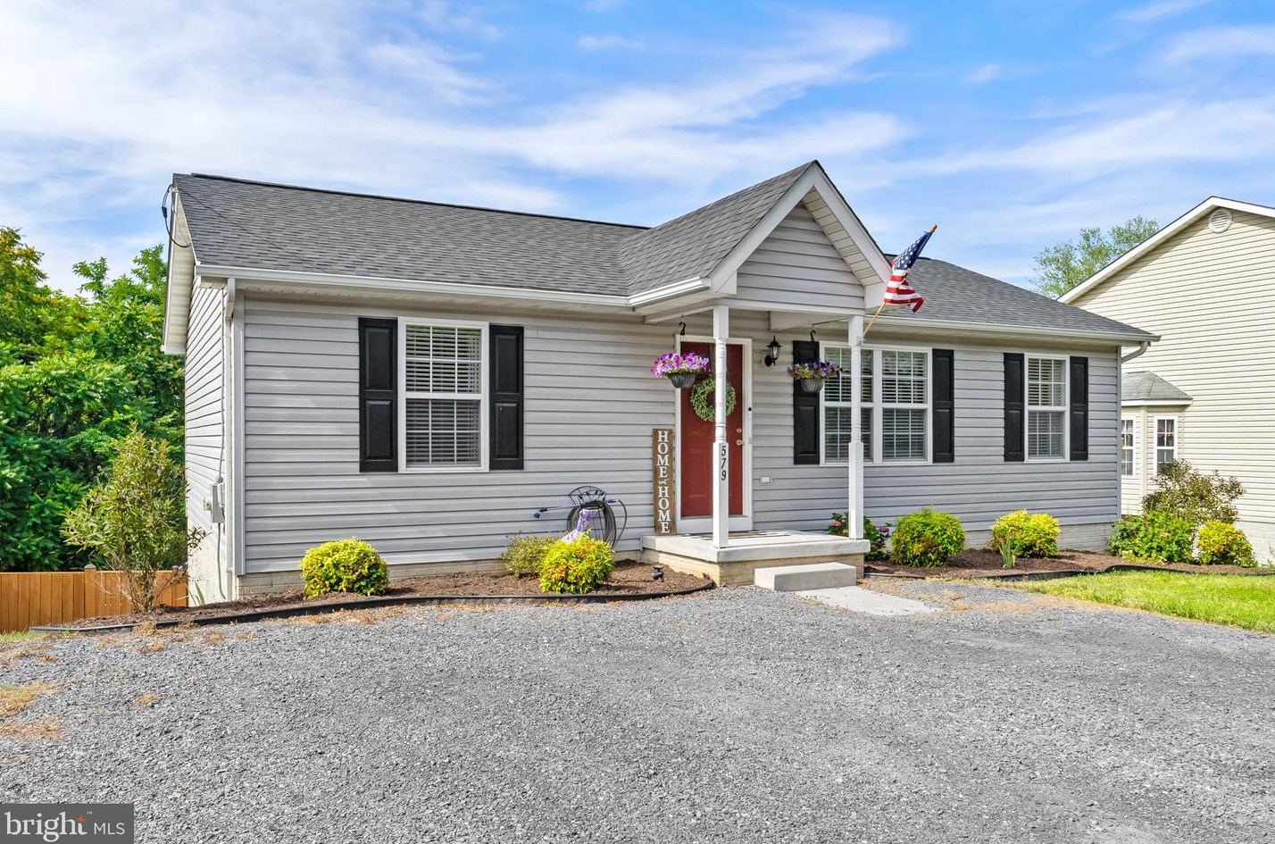 579 Bowman Mill Rd, Strasburg, VA 22657