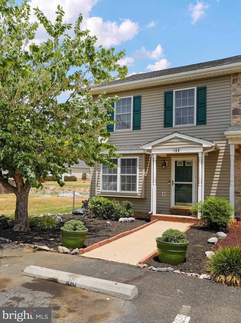 160 Founders Way, Strasburg, VA 22657