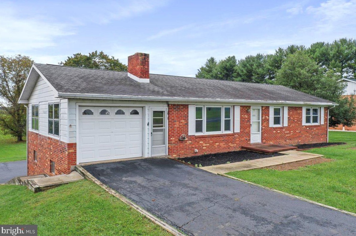 464 Mill Rd, Woodstock, VA 22664