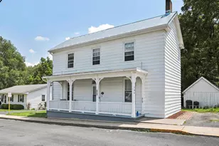 105 Water St, Edinburg, VA 22824 - Photo 34