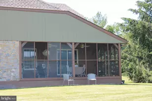 1615 Pleasant View Rd, Mount Jackson, VA 22842 - Photo 10