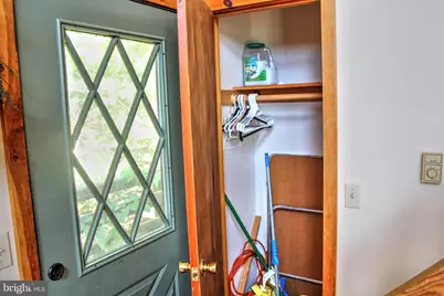 198 Hoods Point Road, Basye, VA 22810 - Photo 4