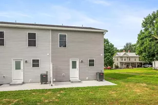 178 Bank St, Mount Jackson, VA 22842 - Photo 22