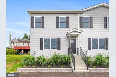 178 Bank Street, Mount Jackson, VA 22842 - Photo 2