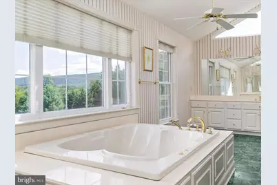 256 Cliffside Drive, Edinburg, VA 22824 - Photo 48