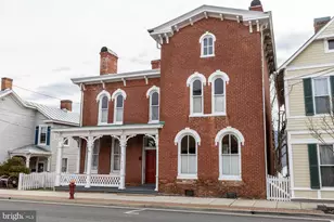 9400 Congress Street S, New Market, VA 22844 - Photo 2