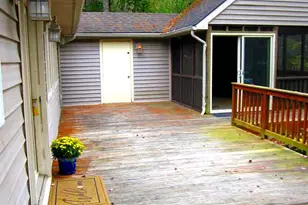 17 Davis Ct, Basye, VA 22810 - Photo 6