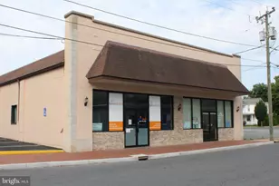 110 E High St, Woodstock, VA 22664 - Photo 1