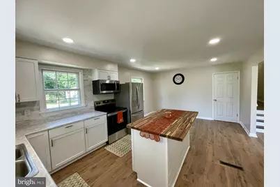 326 Hollingsworth Road, Woodstock, VA 22664 - Photo 14