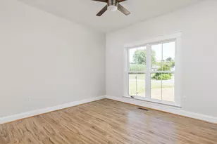 176 S Virginia St, Strasburg, VA 22641 - Photo 20