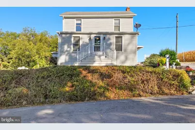 758 Honeysuckle Avenue, Woodstock, VA 22664 - Photo 8