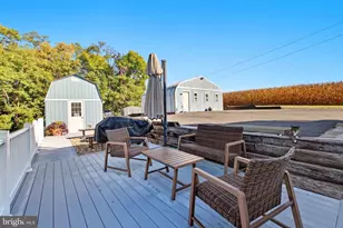 758 Honeysuckle Ave, Woodstock, VA 22664 - Photo 14