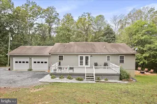 2726 Cave Ridge Rd, Mount Jackson, VA 22842 - Photo 2