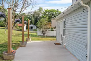 3341 Hillcrest Dr, Toms Brook, VA 22660 - Photo 32