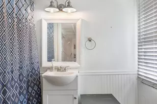 100 Wolfs Ln, Fort Valley, VA 22652 - Photo 16