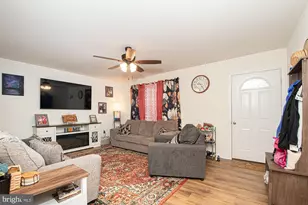 21 Lilleigh Ct, Maurertown, VA 22644 - Photo 4