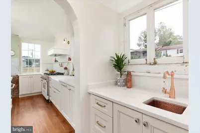 239 N Church Street, Woodstock, VA 22664 - Photo 12