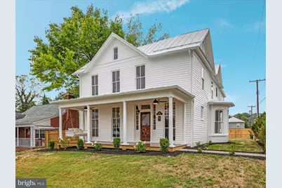 239 N Church Street, Woodstock, VA 22664 - Photo 2